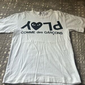 Men’s comme des garçons t-shirt size small